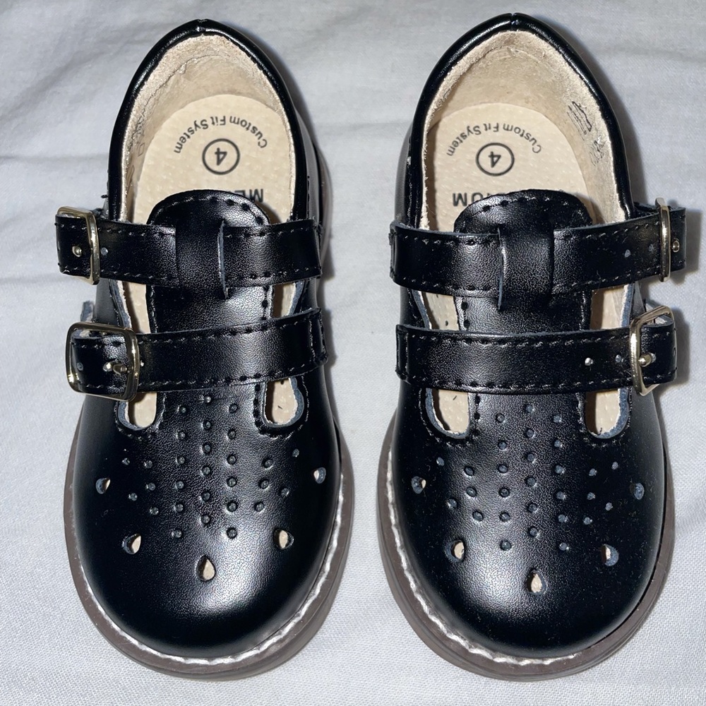 Baby dress shoes